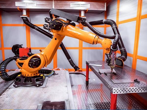 Spraying robot manufacturers share the advantages of spraying robots